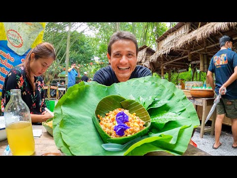 $1.30 Thai Salad at BAMBOO FOREST Market!! Thailand’s Green Food Paradise | Phatthalung (พัทลุง)