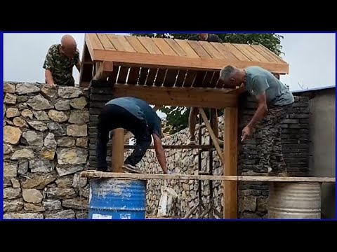 Renovate a long abandoned house to become more wonderful