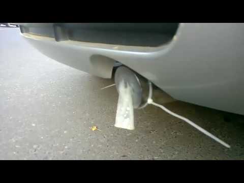 Авто прикол презерватив на глушитель