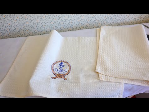 Подсмотрела эту идею в богатом доме. Купила самое дешёвое вафельное полотенце и сразу же переделала