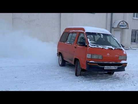 We picked up Kolyan's minivan. We went for a spin around the city. No auto junk. Life.