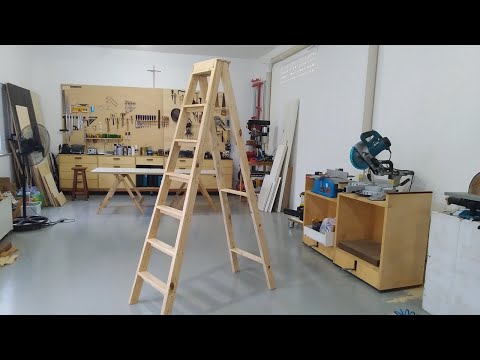 Escada tipo cavalete feita de pallet