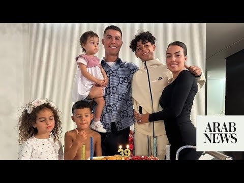 Ronaldo FUNNY Moments With His Family 😘