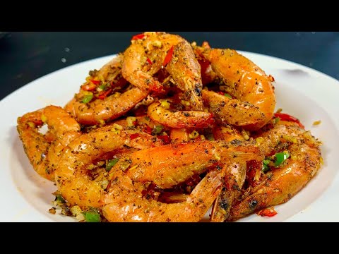 在家怎么做椒盐虾呢？原来做法和诀窍这么简单，椒香酥脆，真过瘾！ 【一画美食】