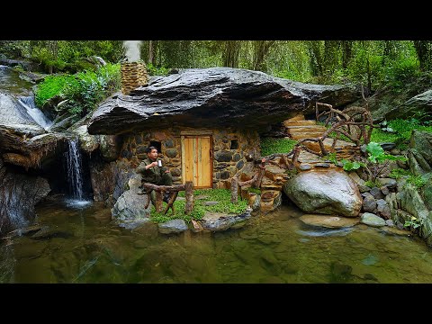 I Spent 30 Days Carving A Massive Stone To Build A Warm Shelter for Survival in the Rain Forest