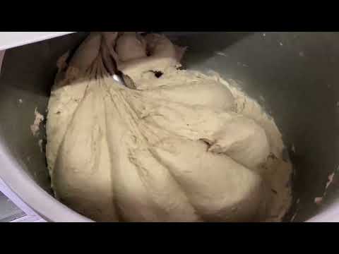 Brot backen im Holzofen