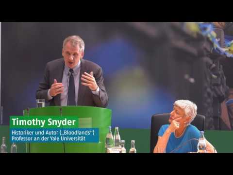 Timothy Snyder: Germany's Historical Responsibility For Ukraine
