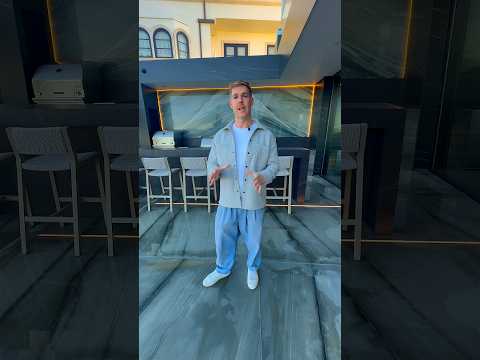 This is the best way to design your outdoor kitchen! π―#outdoordesign #outdoorkitchen #luxuryhome