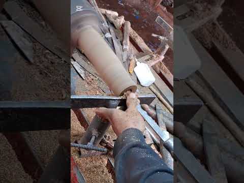 My longwood Turing#anotherbrickinthewall #alittlebitofeverything #woodworking 