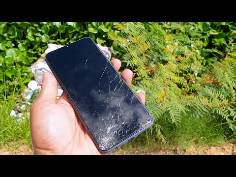 Good day, walking down the street, found a phone with a broken screen  Restore​ Realme C 15.