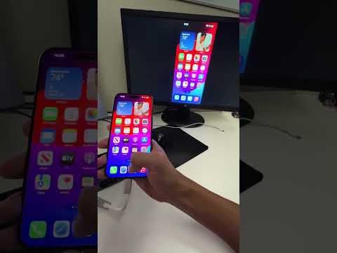 Testing some displays with iPhone 15 Pro 📱🖥️ #hdmi #minidisplayport