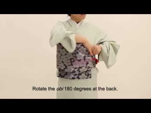 How to Wear a Kimono -Part 4- Tying the fukuro-obi