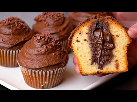 Chocolate muffins: a famous Italian recipe. They melt in the mouth!