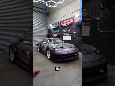 Installing the headlights on our 3d printed Porsche 🤯 #porschegt3 #supercar #3dprinting