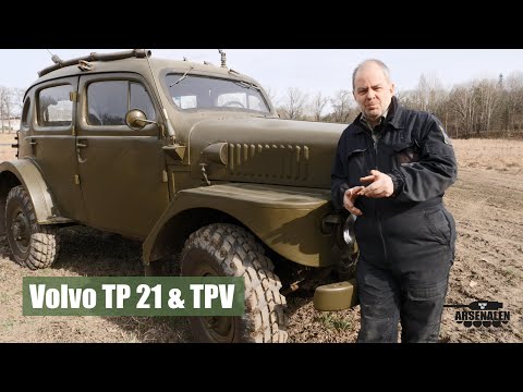 Volvo TP 21 and Volvo TPV | Radiopersonterrängbil 915 “Suggan” | Arsenalen Swedish Tankmuseum