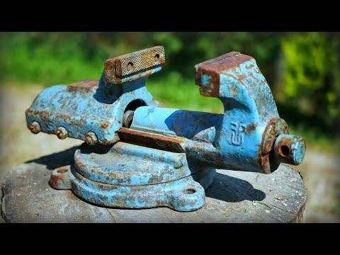 Restoration - A beautiful workshop VISE