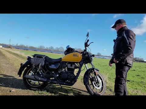 Nur ein toter Rochen? Royal Enfield Meteor 350 Fireball Yellow