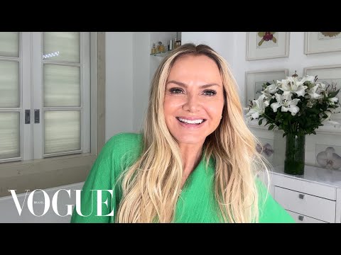 Eliana teaches her glow makeup and tricks to disguise gray hairs | Beauty secrets