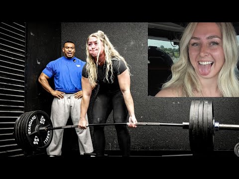 This girl next-door can deadlift more than you.