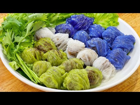 Crispy rice crackers with soft and smooth dough and rich and spicy filling. Includes instructions...