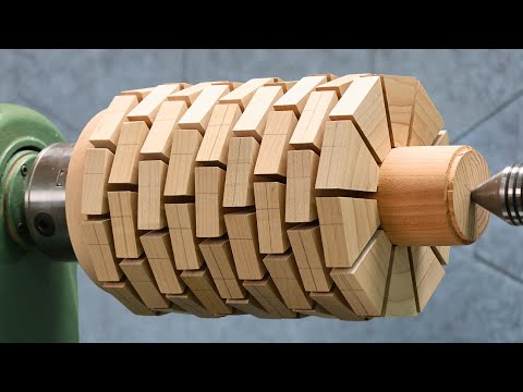 Woodturning an Amazing Floating Maple Vase