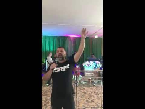 Только сделай шаг один Бог подхватит тебя впереди / Спонтанное поклонение Сергея Лукьянова