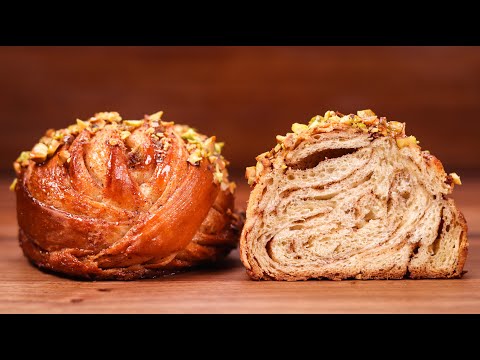 How to Make Irresistible Cinnamon & Cardamom Brioche Buns This Christmas