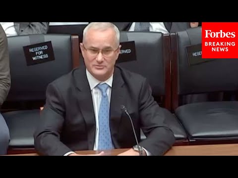 SHOCKING TESTIMONY: Former Navy Pilot Describes Infamous 2004 'Tic Tac' UFO Experience