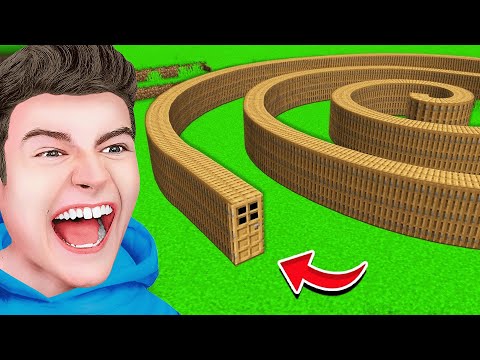 BETRETE NIEMALS die 999,999 LÄNGSTE TÜR in Minecraft! 😱