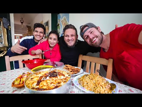 HOME COOKED EGYPTIAN MEALاكل بيتي مع عيلة مصرية 🇪🇬| Macarona Bechamel + Mahshy & Fried Chicken