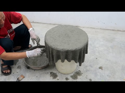 How To Make a Coffee Table With Old Towels and cement - Garden Decoration