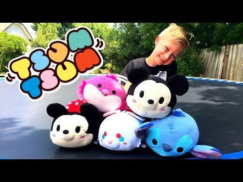 TSUM TSUM from Disney Jumping On Giant TRAMPOLINE Mickey Mouse, Minnie Mouse Tsum Tsum's