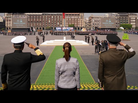 Funerales de Estado: 500 Años de la Ejecución de Cuauhtémoc. Zócalo de la Ciudad de México