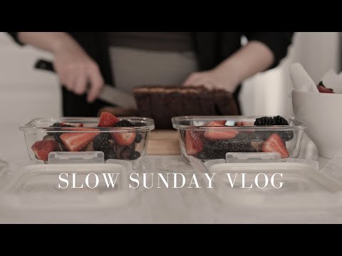 Slow Sunday Moments | Baking Banana Bread , Ocean Breeze, ASMR, Silent Vlog