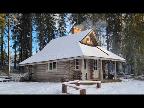 The man builds his own wooden cabin by hand. | @cabininthenorth