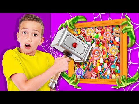 Escaping 100 LAYERS of HALLOWEEN!