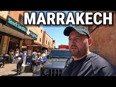 Trying Moroccan Street Food in Marrakech, Morocco 🇲🇦 - CRAZY PLACE !!!