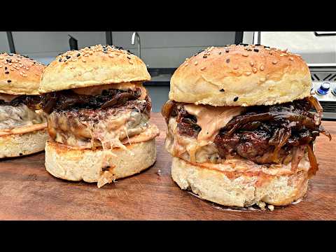 LE BURGER - The Michelin Star Burger from the Camphor Restaurant in Los Angeles