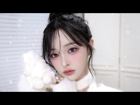 Clean and white 🐇 Early winter makeup ⛄️🤍 + Winter base makeup routine that will never budge✨