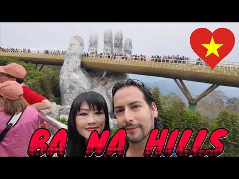 DAN NANG, VIETNAM BA NA HILLS GOLDEN BRIDGE