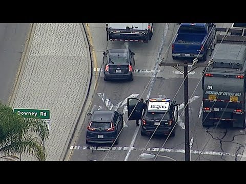 Deputies in standoff with armed suspect after chase, shootout in Vernon | ABC7