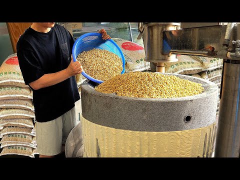 How to make a Korean Traditional Soft Tofu- Korean street food / 가산 순두부 맛집 맷돌로만