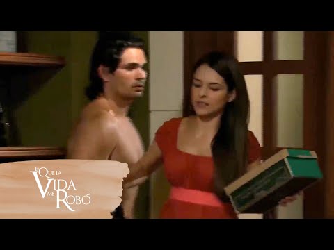 María busca a Adolfo tras ser despedida por Alejandro | Lo que la vida me robó 4/5 | C-31 |tlnovelas