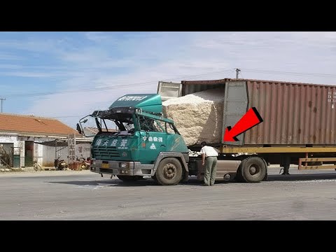 Idiots Behind the Wheel: The Most Ridiculous Truck Maneuvers Ever Caught! #3