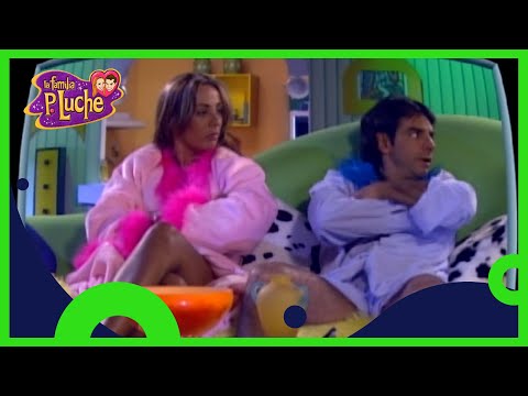 La Familia P.Luche, C24: ¡Los P.Luches discuten por la tele! | T1 | Distrito Comedia