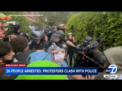 Dozens arrested after clashes police, pro-Palestinian protesters at UCLA
