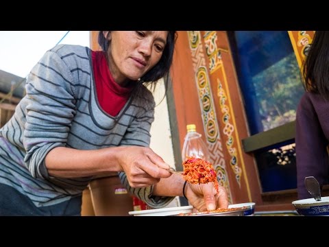 Bhutanese CHILI SAUCE! Bhutan Travel Guide from Punakha to Phobjikha Valley, Bhutan (Day 14)