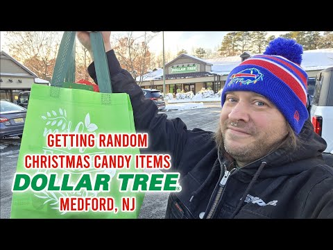 GETTING RANDOM CHRISTMAS CANDY ITEMS AT DOLLAR TREE - MEDFORD, NJ