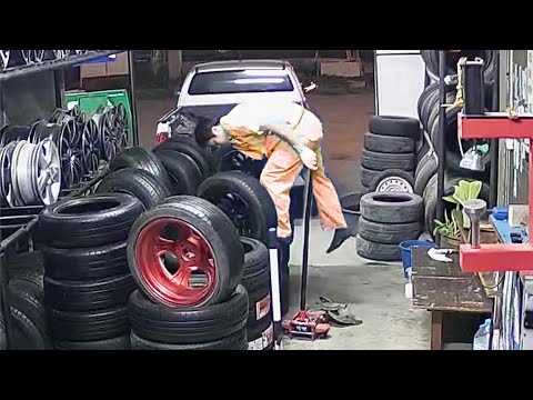 تجميعة اغبي العمال في العالم | فعلوا اشياء لا تصدق | لعام 2024