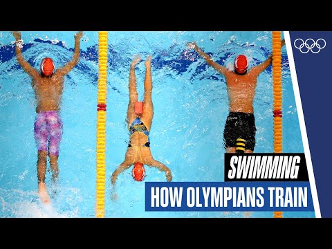 Inside the Training of Elite Swimmers 🏊‍♀️ | How Olympians Push Their Limits